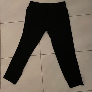 Free with purchase🌺Black Leggings